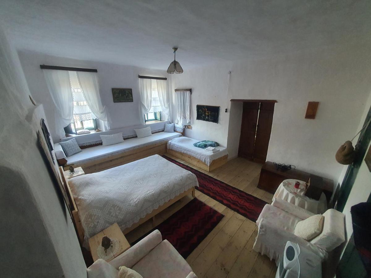 Traditional Guesthouse Përmet Kültér fotó