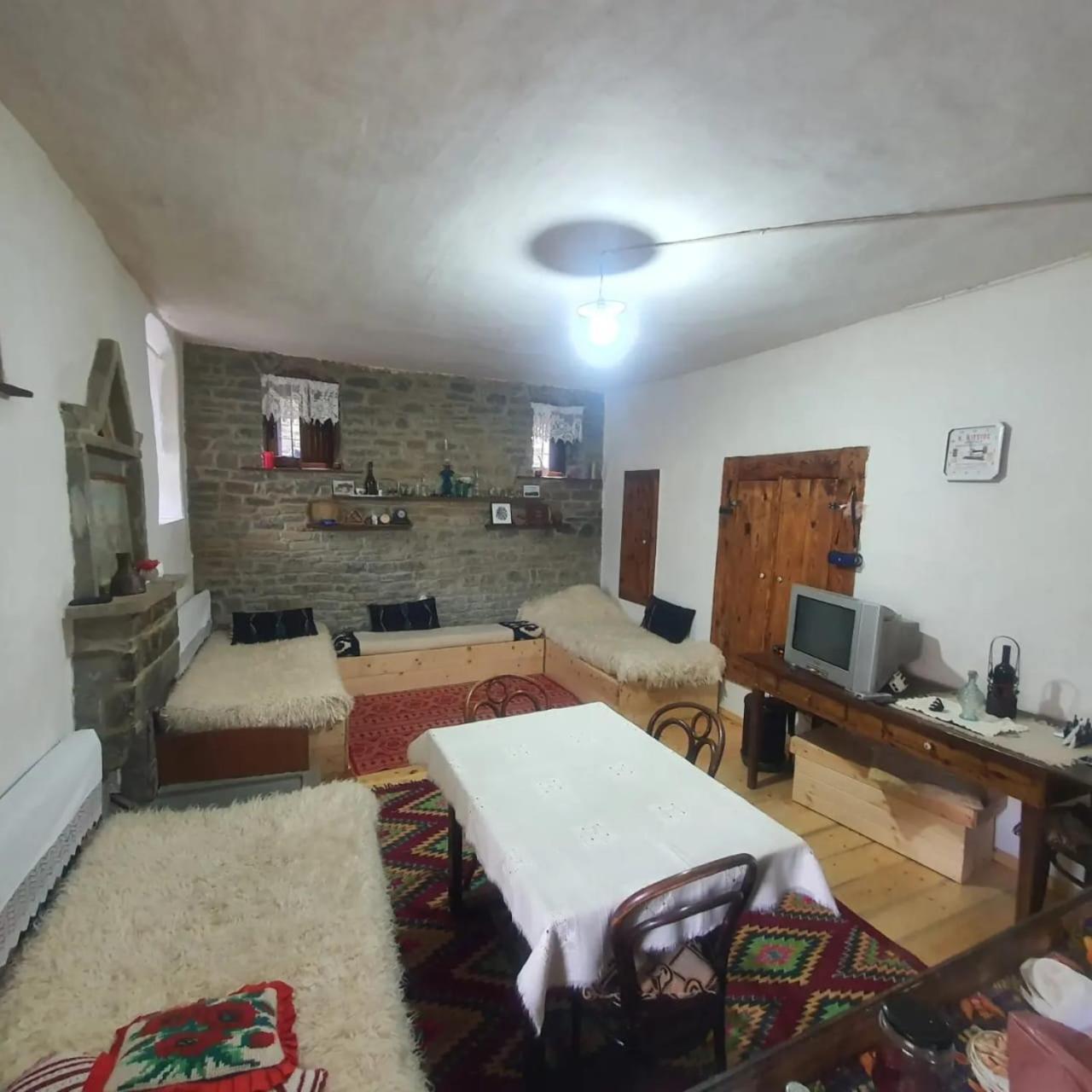 Traditional Guesthouse Përmet Kültér fotó