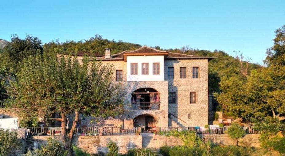 Traditional Guesthouse Përmet Kültér fotó