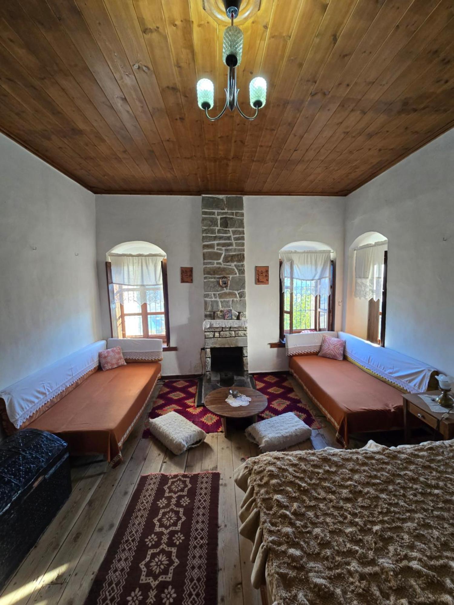 Traditional Guesthouse Përmet Kültér fotó